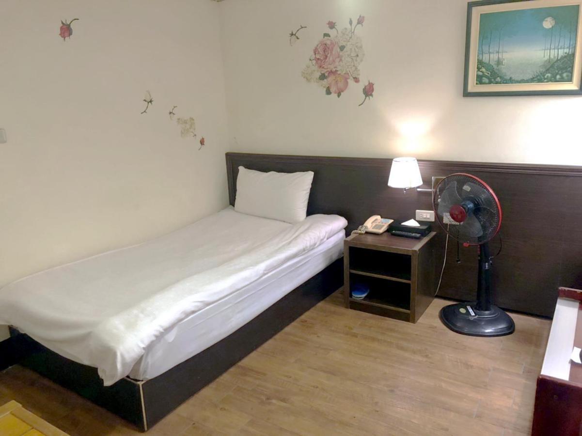 Melody Hotel T'ai-tung Extérieur photo